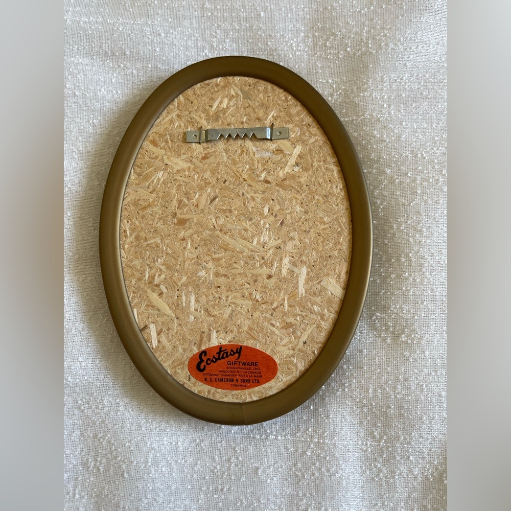 Vintage Handcrafted Dog Embroidery Wall Art from Ecstasy Giftware - Picture 3 of 5